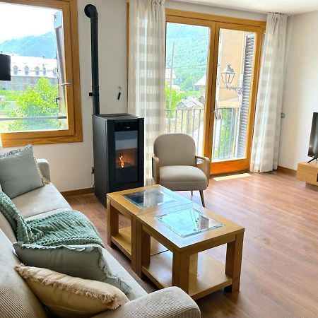 Apartament Al Centre D'Esterri Amb Vistes Uniques By Rural D'Aneu Esterri d'Àneu Dış mekan fotoğraf